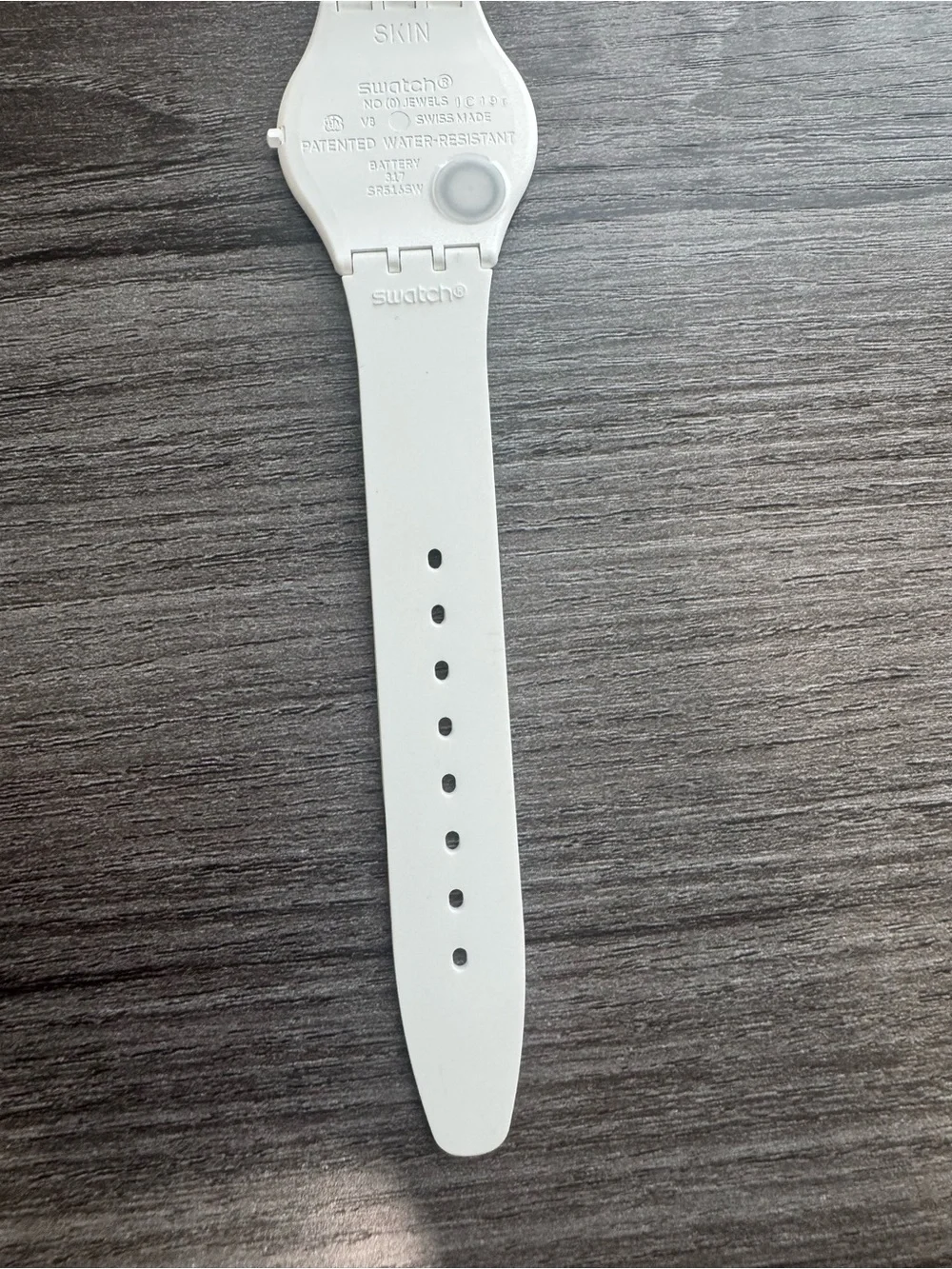 Swatch White Silicone Watch Unisex Minimalist Swiss Casual Wristwatch